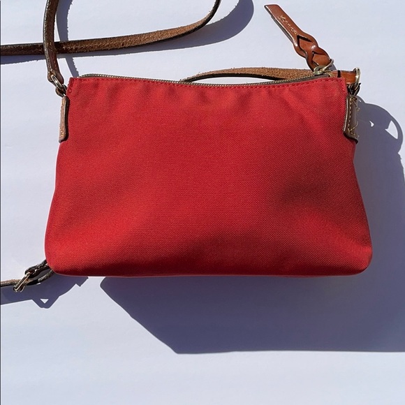 ❤️Dooney Bourke ❤️ crossbody❤️ - Picture 8 of 11